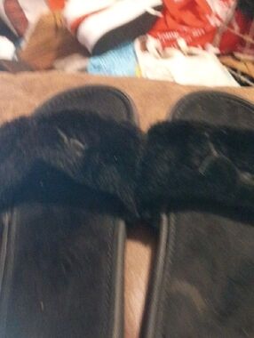 Puma Black Fuzzy Slide Sandals